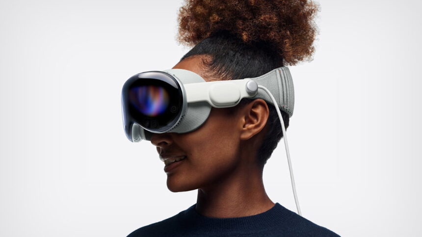 苹果正在为 Vision Pro 寻找新的显示屏供应商